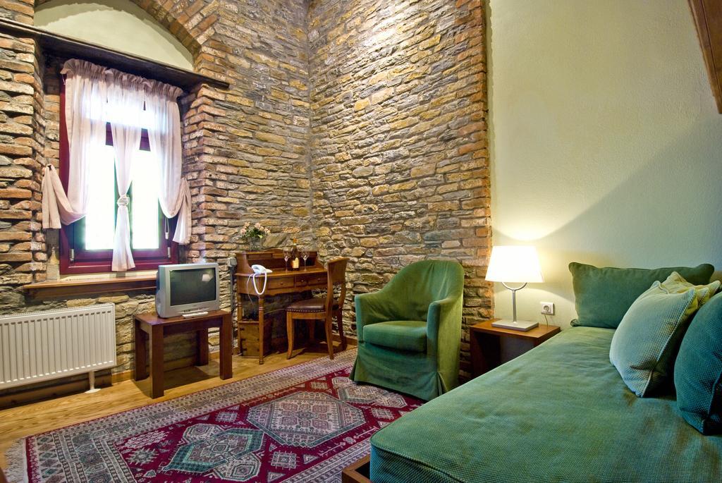 Anovolios Boutique Hotel Agios Georgios Nilias Exterior foto